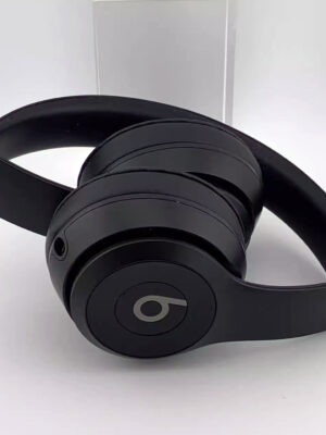 Beats Studio Pro Wireless Noise-Canceling Headphones Refurbished
