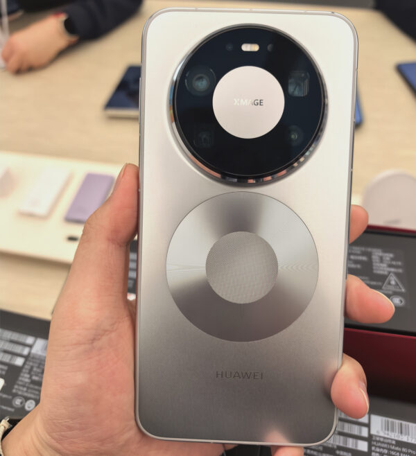 buy Huawei Mate 80 Pro with crypto front view